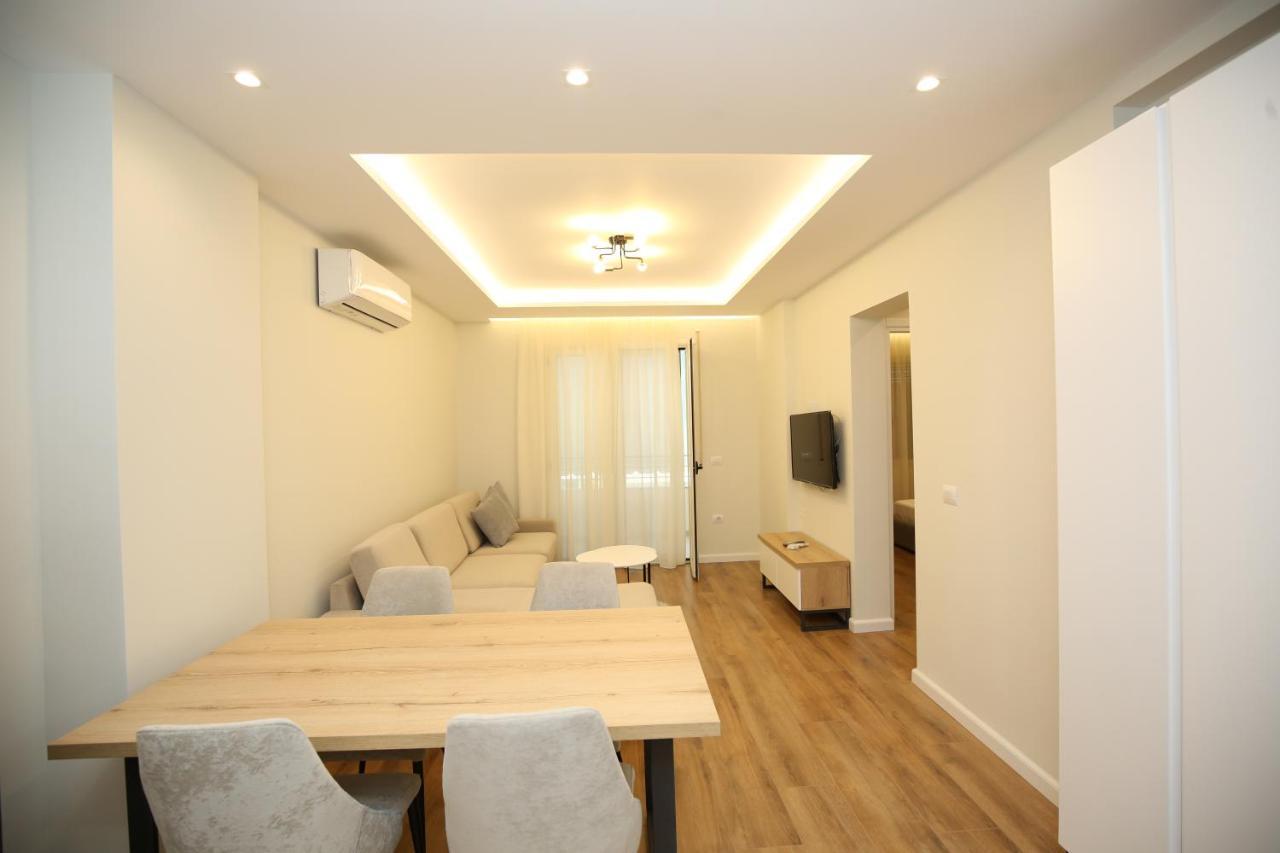 فلورا T2 City Apartments المظهر الخارجي الصورة