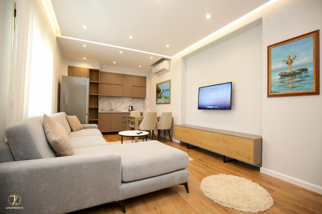 فلورا T2 City Apartments المظهر الخارجي الصورة