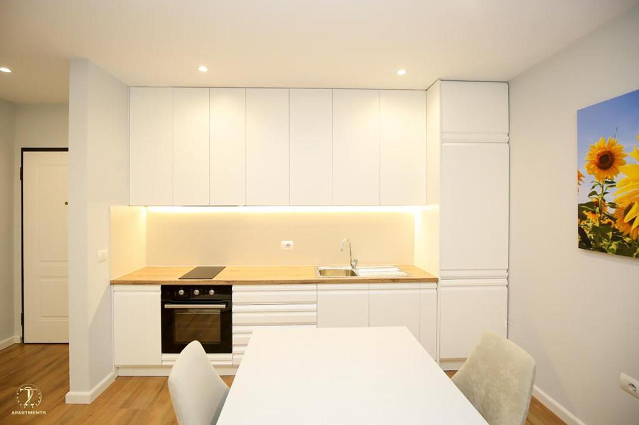 فلورا T2 City Apartments المظهر الخارجي الصورة